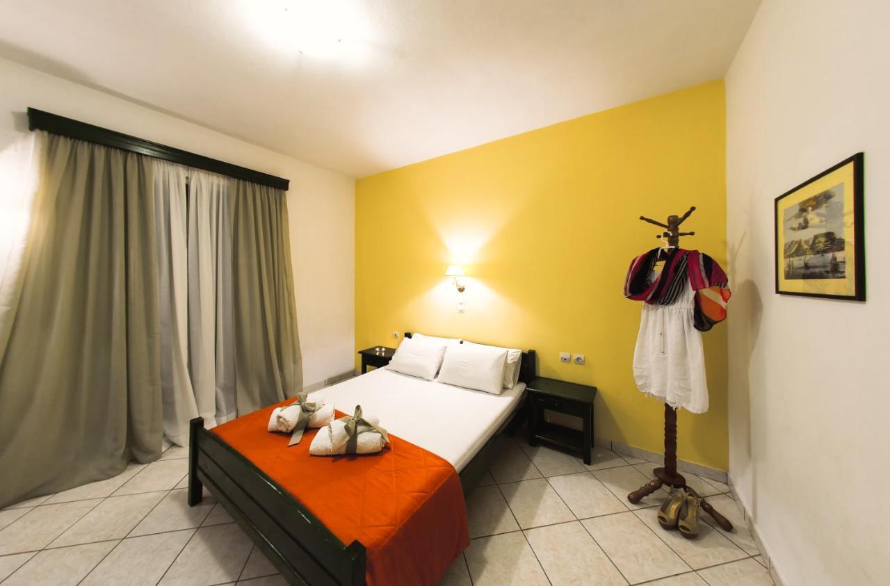 Remezzo Studios & Apartments Ammoudi Dış mekan fotoğraf